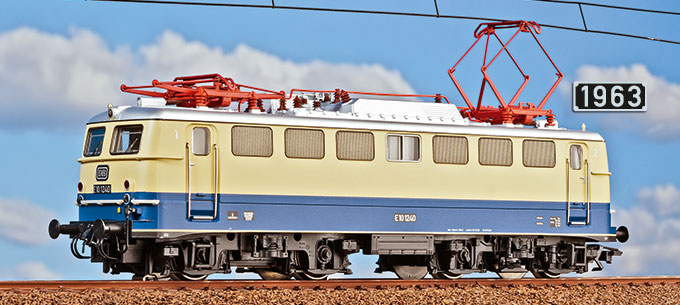 Märklin E 10.12 in Rheingold-Farben, Aufn.: FZ